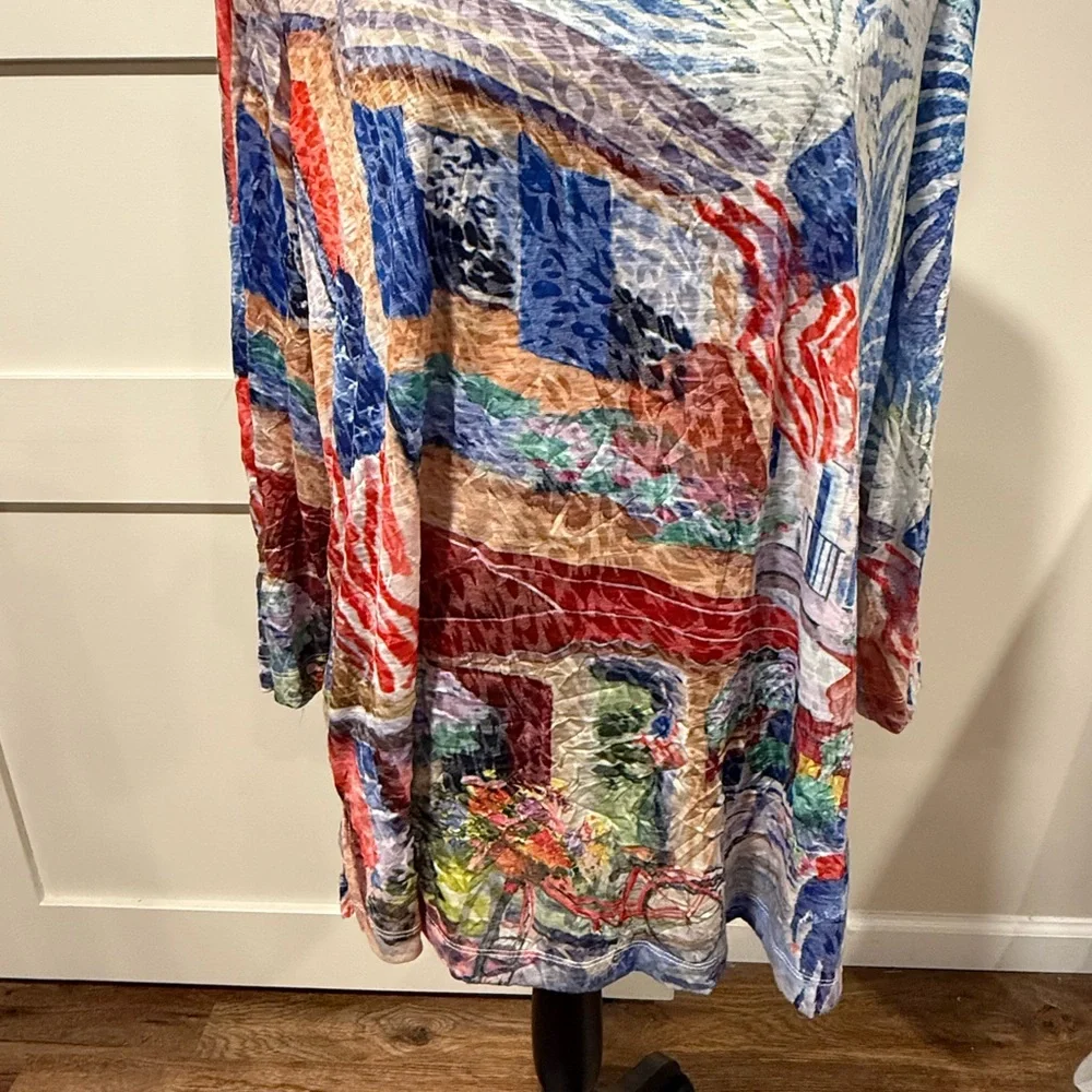 Ali Miles Blue and White Abstract Print Blouse - Picture 2 of 6